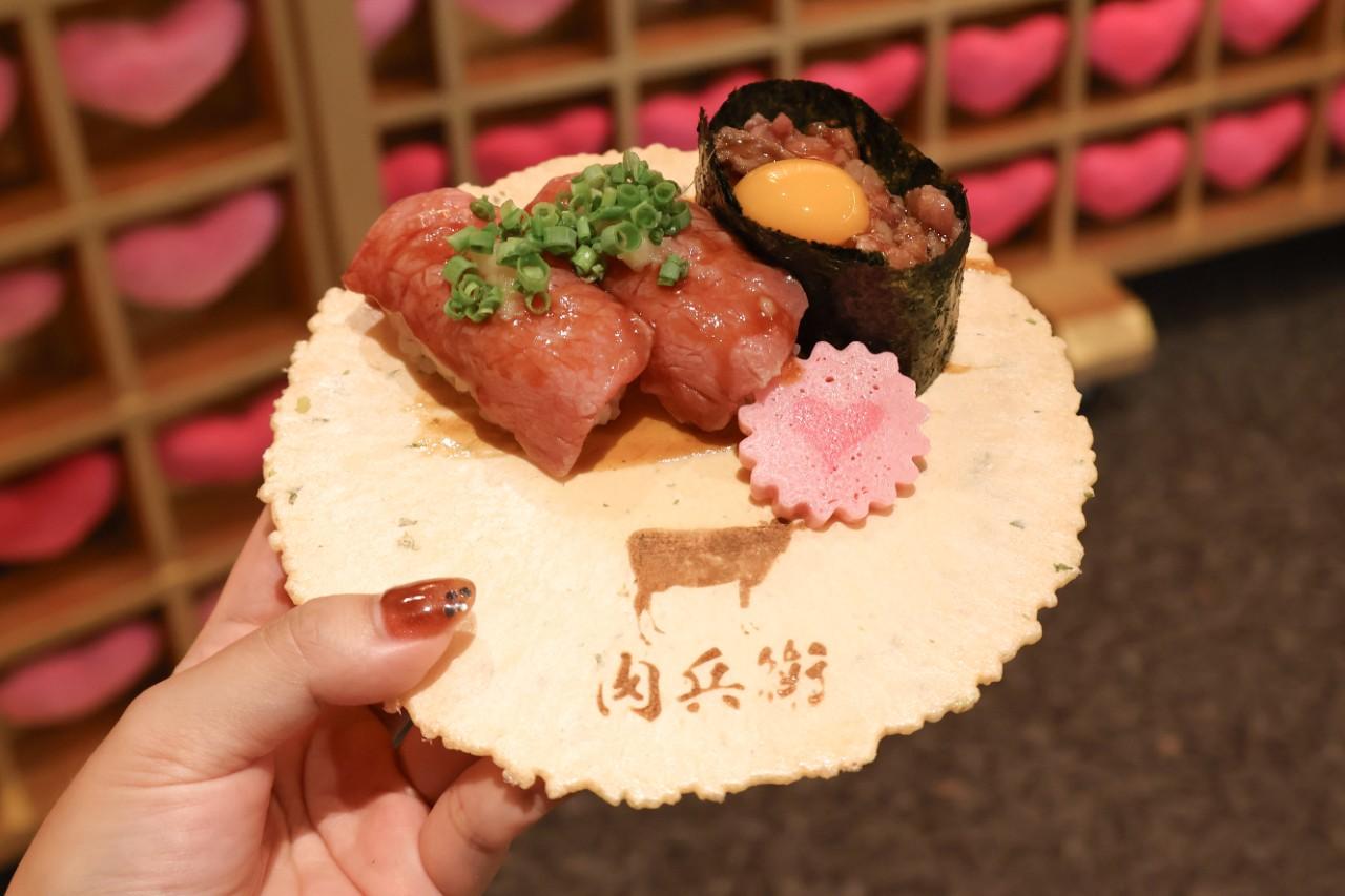 画像: 飛騨牛贅沢あぶり寿司 1,000円