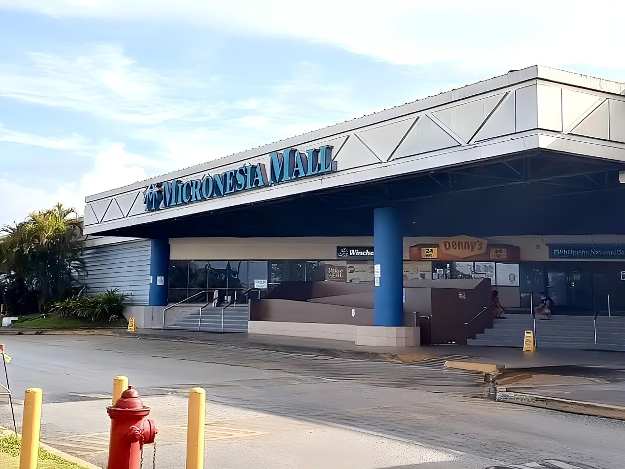 画像1: 「Micronesia Mall」でお土産探し