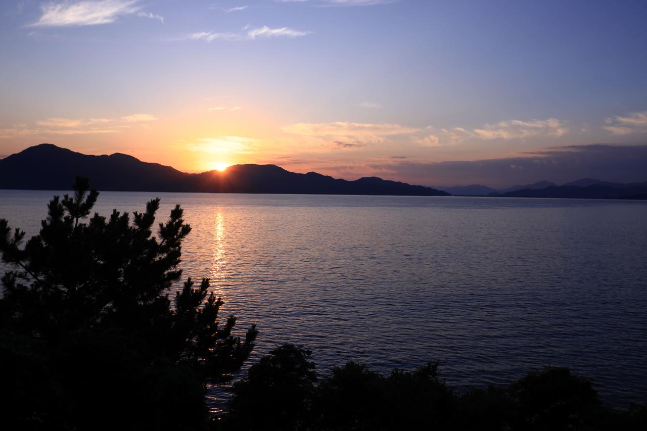 画像: 最高のロケーションで美肌の湯として知られる黄波戸温泉はランナーの疲れを癒してくれますよ！