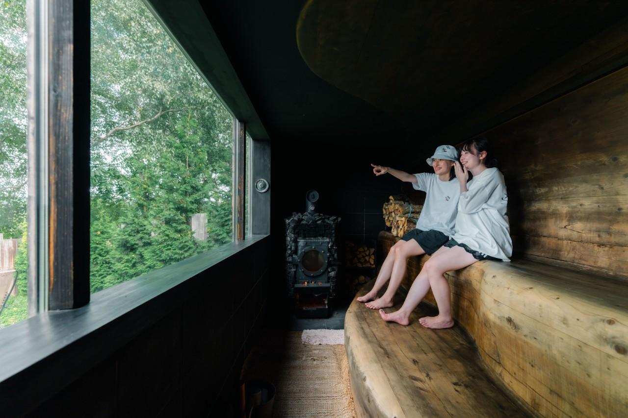 画像: 〈北海道の楽しみ方①〉大自然の中で“ととのう”。サウナが特別な体験に