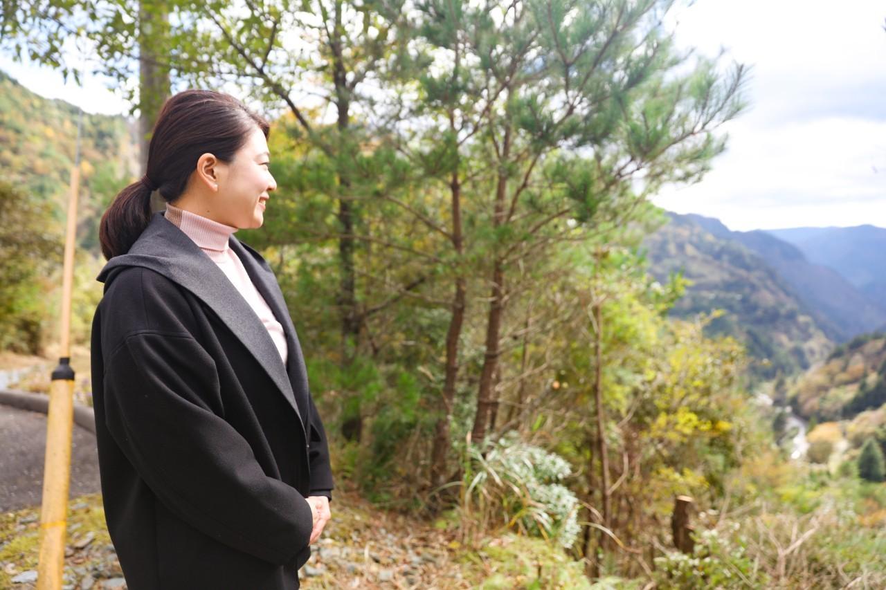 画像: 大自然のどまんなかに佇む、小さな村