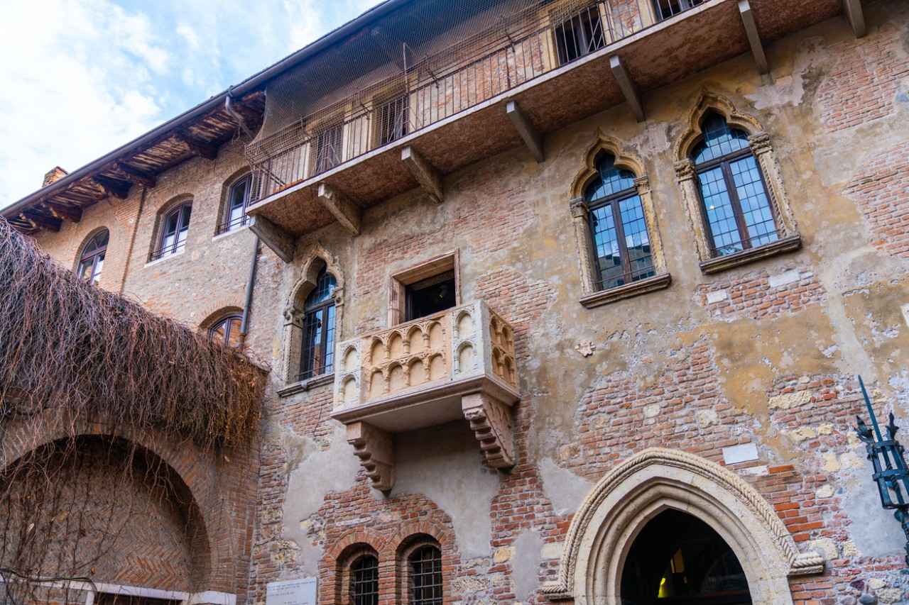 画像: ジュリエットの家 iStock/ivotheeditors