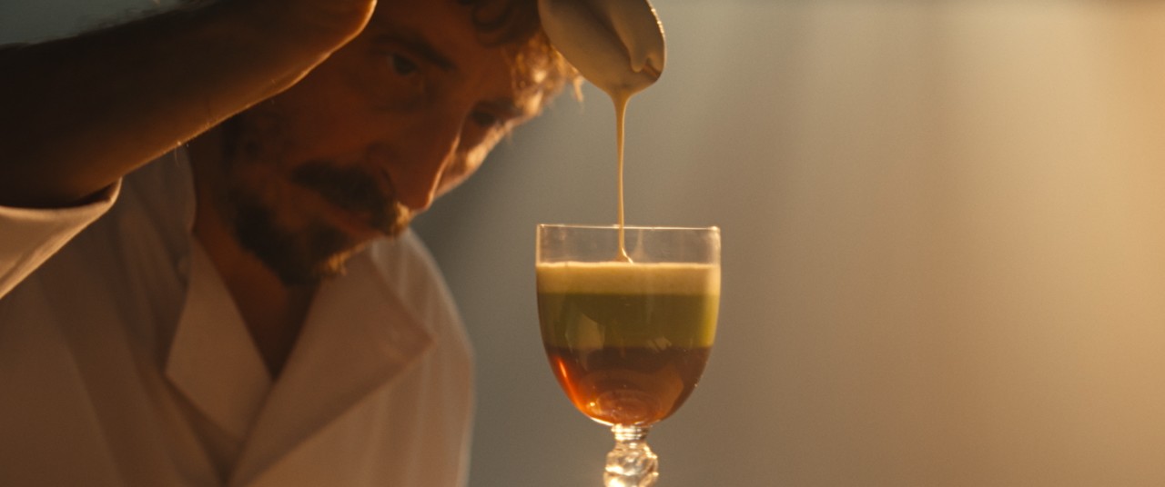 画像1: 歴史に名を残すダリと現代の天才シェフが映画のなかで共演!?『美食家ダリのレストラン』