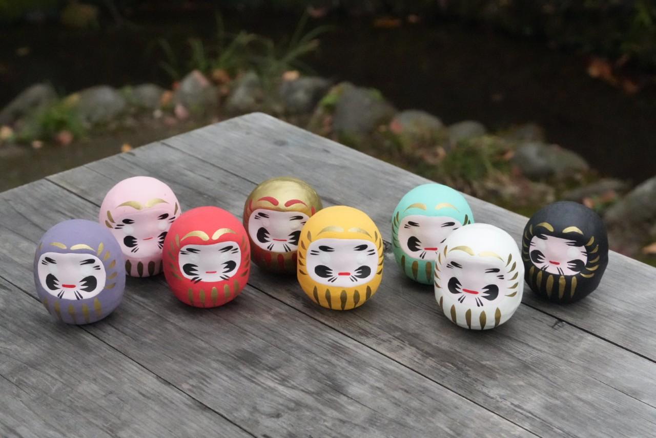 画像: だるまみくじ 一体500円 ※色はランダム