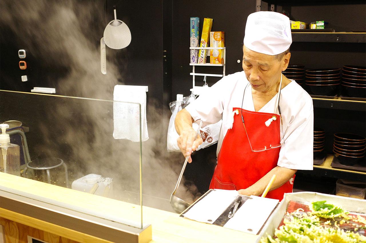 画像4: 伝説の屋台が帰ってきた！夜の〆は「和楽路屋」の一杯