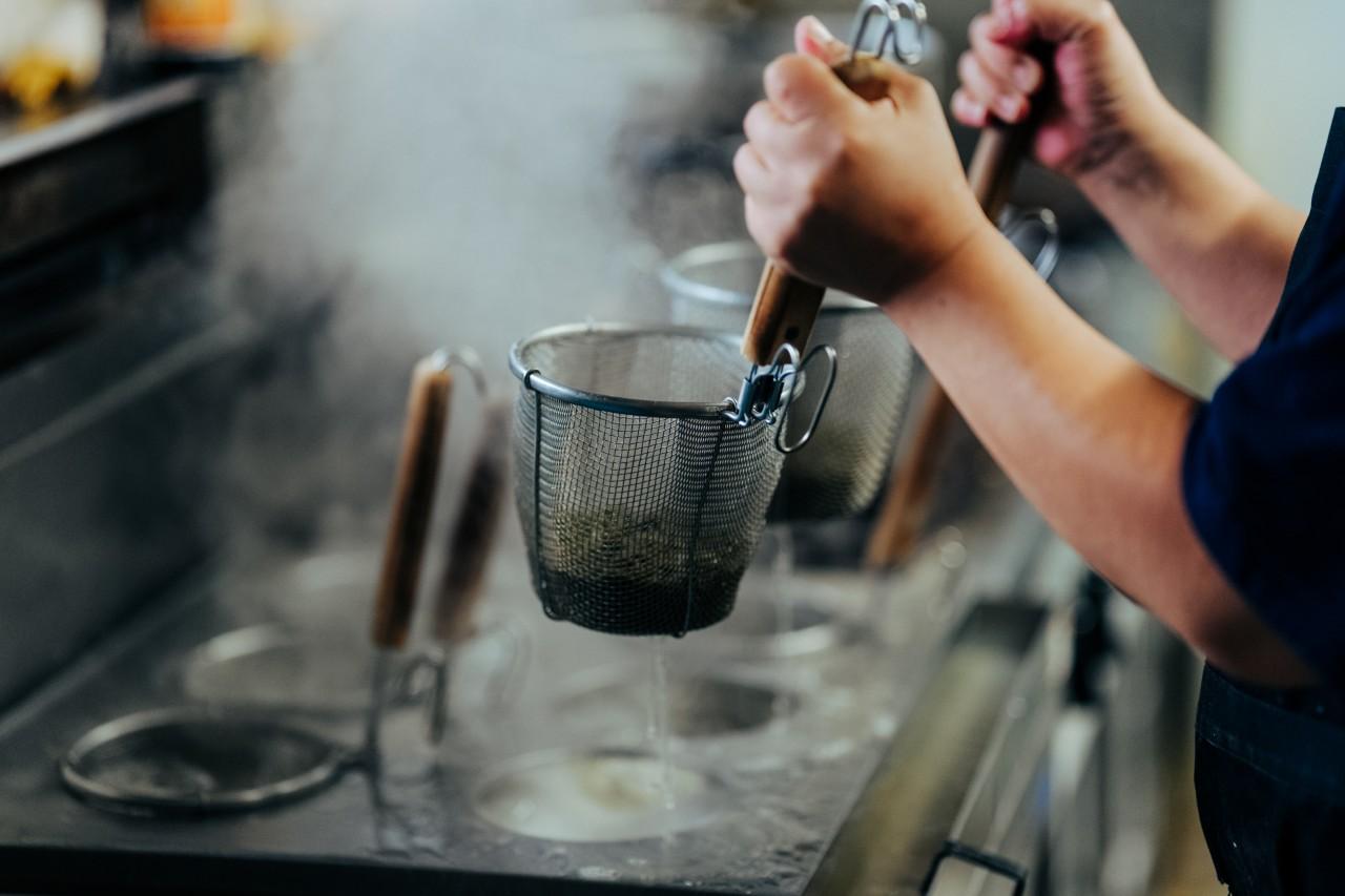 画像3: 佐渡の特産物である、ナガモの特徴は？