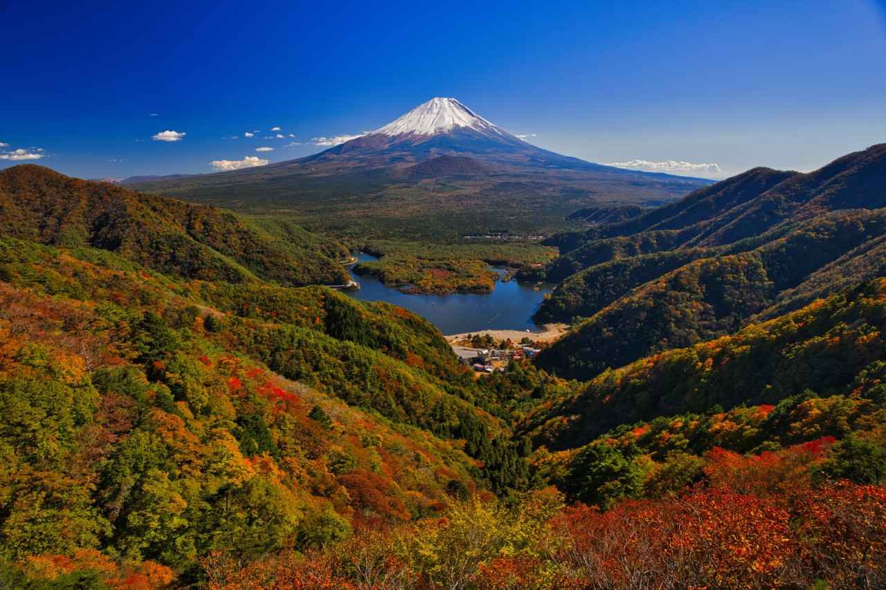 画像2: “見るだけ”でも心が満たされる日本の象徴「富士山」【山梨県／静岡県】