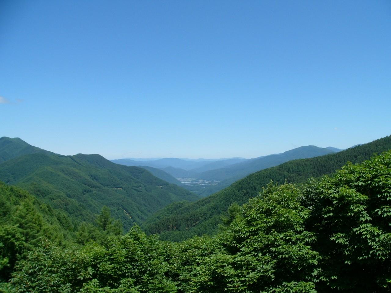 画像: 分杭峠からの眺め（提供：伊那市）