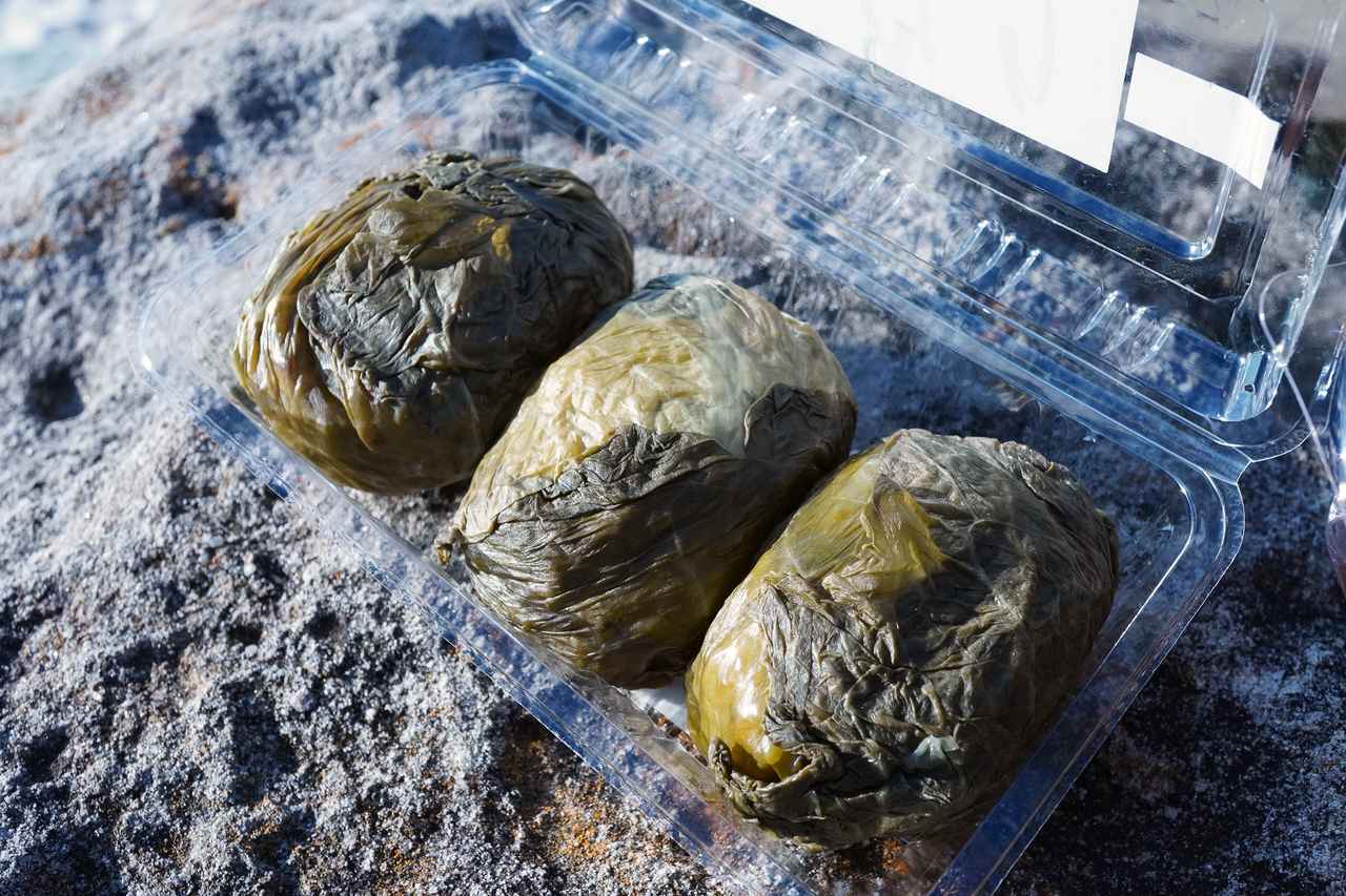 画像4: 食の旅人・植野、南紀白浜の旅へ。夕陽が美しい海辺の名酒場で名物の「うつぼ」を堪能する。