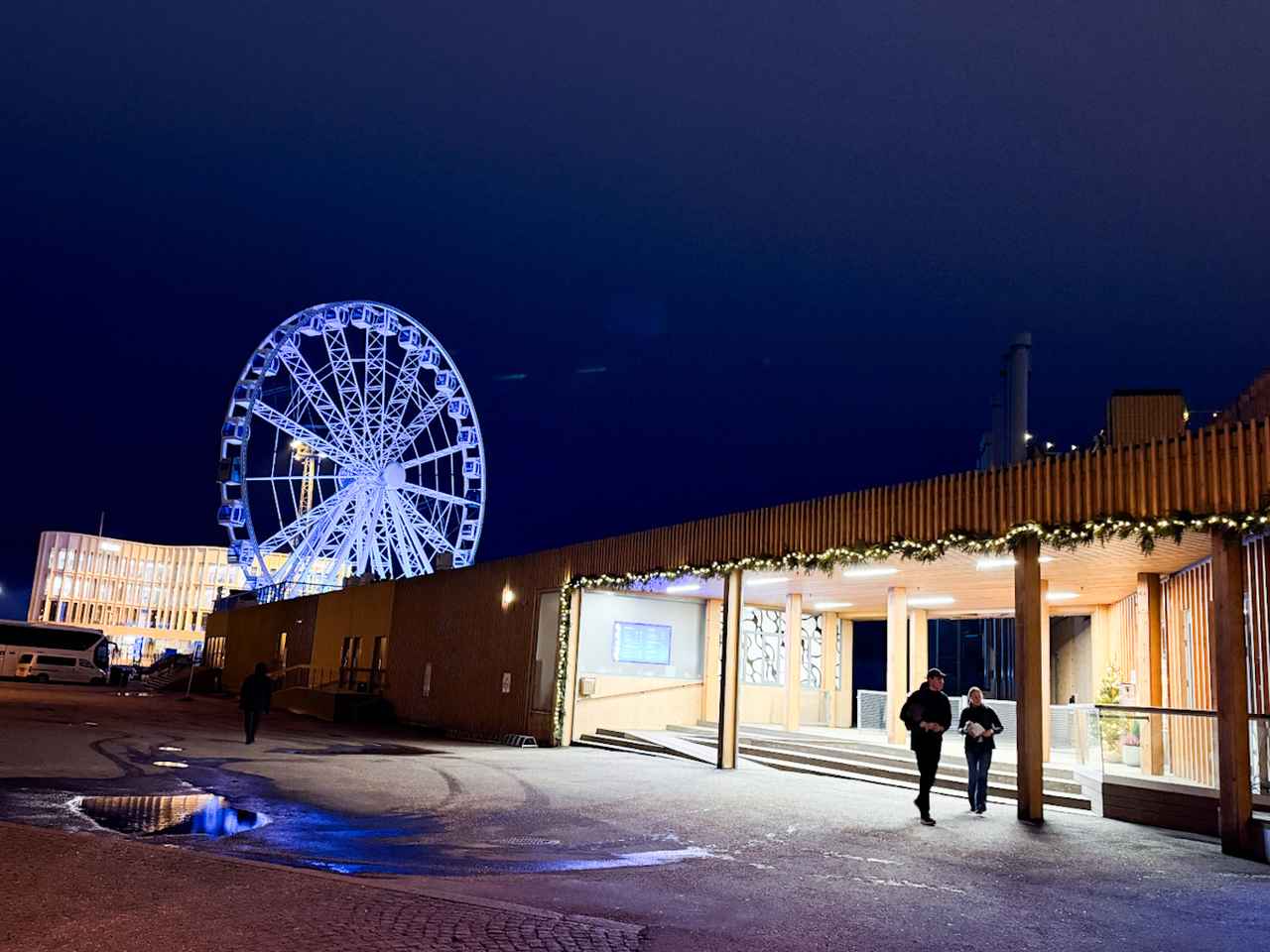 画像1: プール付きサウナ「Allas Pool」で早朝サウナを体験