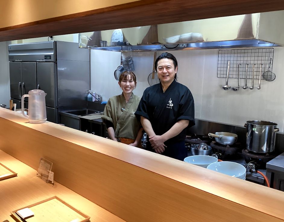 画像: ラーメンもさることながら笑顔も美しいご夫婦