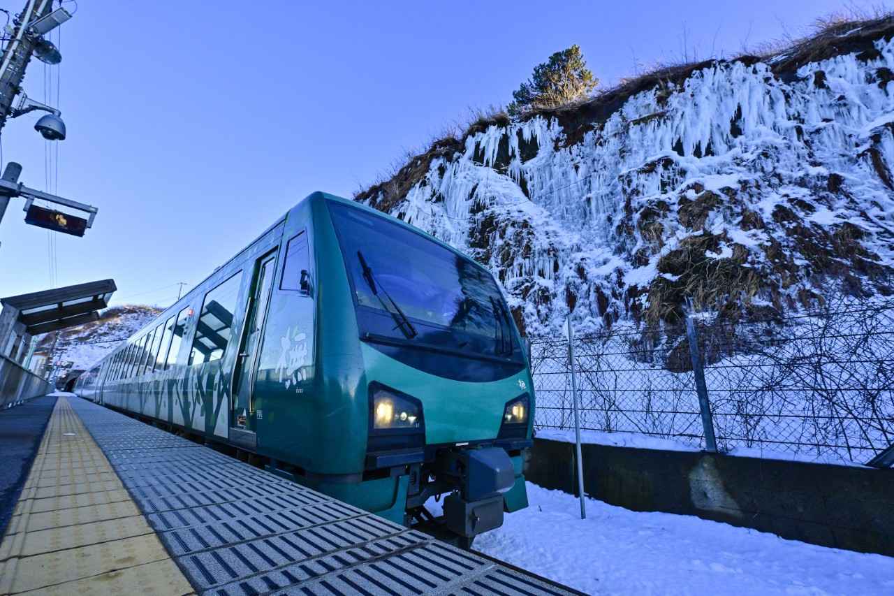 画像: 千畳敷駅(画像提供:JR東日本秋田支社)