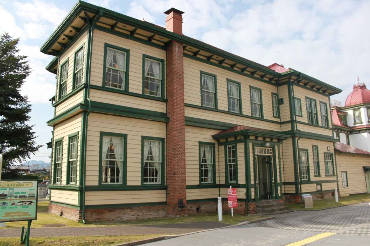 画像1: 旧東奥義塾外人教師館