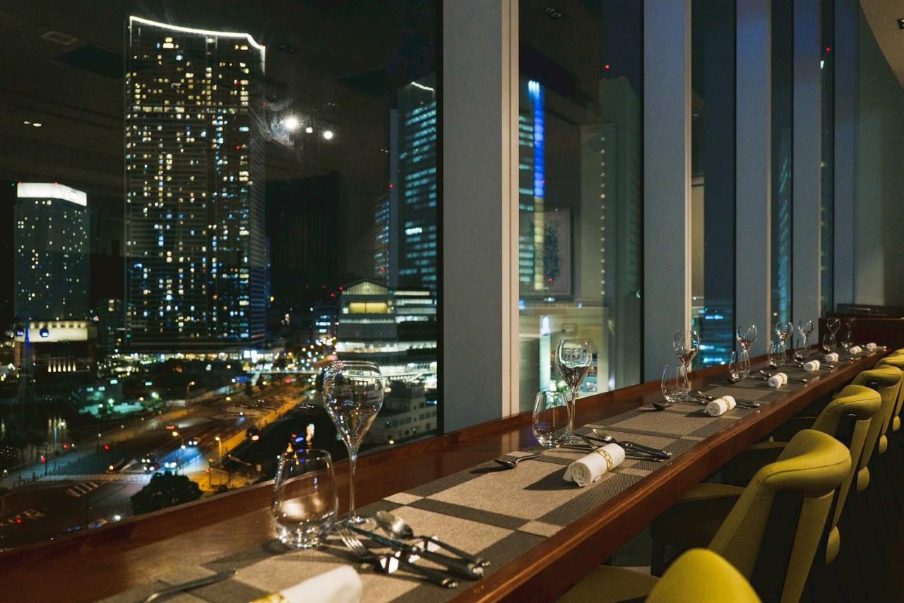 画像1: 横浜・夜景スポット10選｜ホテルやレストラン、工場クルーズまでご紹介