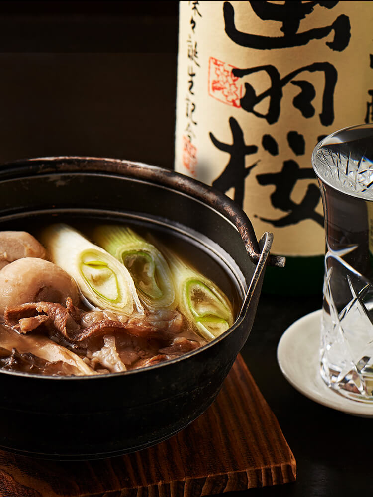 画像1: 【芋煮】地元食材で作る伝統的なおいしさがここに。「花膳」