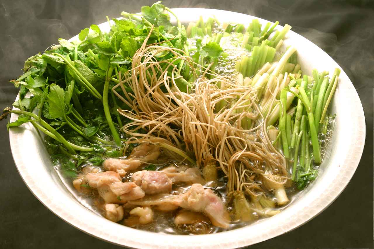 画像1: 【せり鍋】ほろ苦さと甘みが美味な仙台の名物鍋を味わえる「蔵の庄」