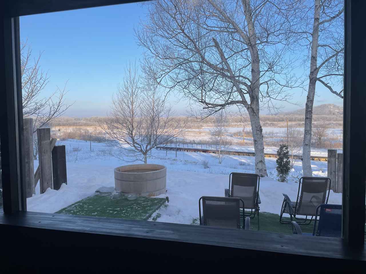 画像: サウナ室からの景色