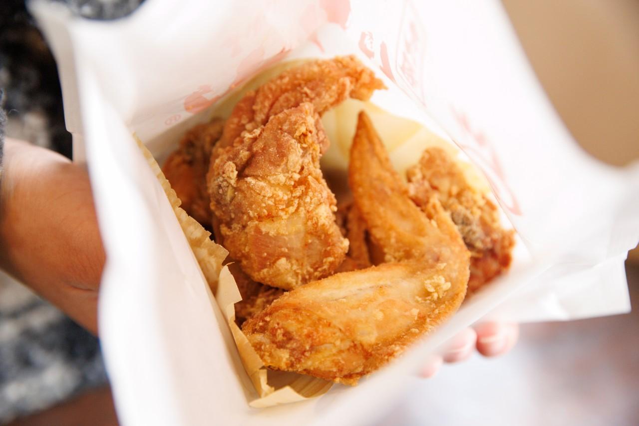 画像: 骨付き(ブツ切)100g300円