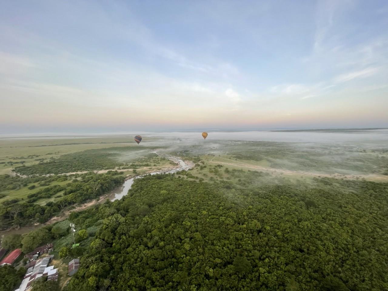 画像: ケニアで乗った気球からの景色