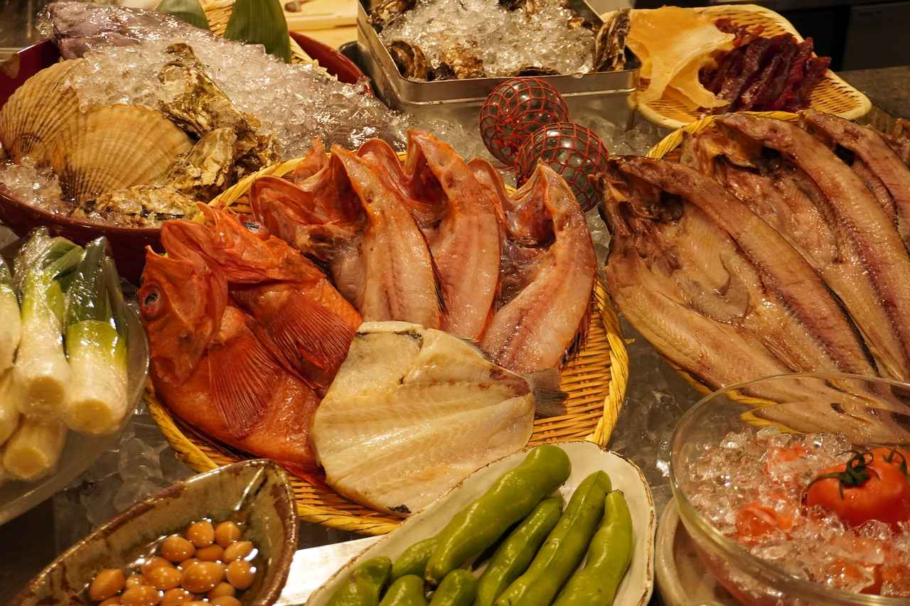 画像4: 食の旅人・植野、札幌の旅へ。流氷明けにさらに美味しくなる“焼き魚の王様”メンメの上品な脂と気高き身に唸る。