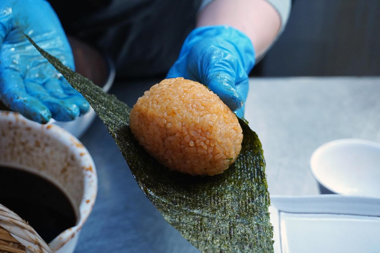 画像11: 食の旅人・植野、札幌の旅へ。流氷明けにさらに美味しくなる“焼き魚の王様”メンメの上品な脂と気高き身に唸る。