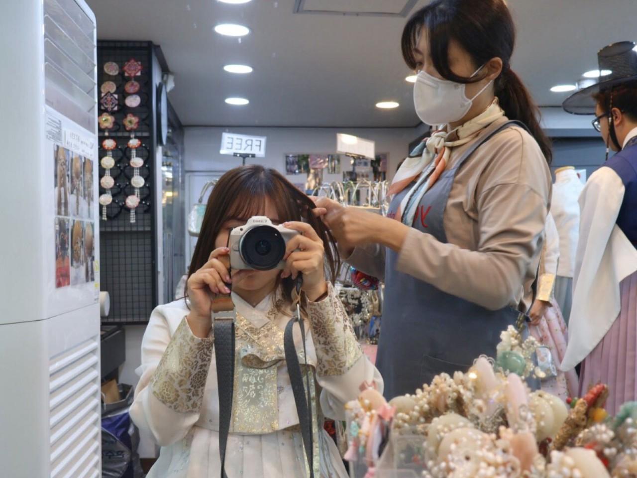 画像4: 【安国】ドラマの主人公気分に!「景福宮」で韓服体験