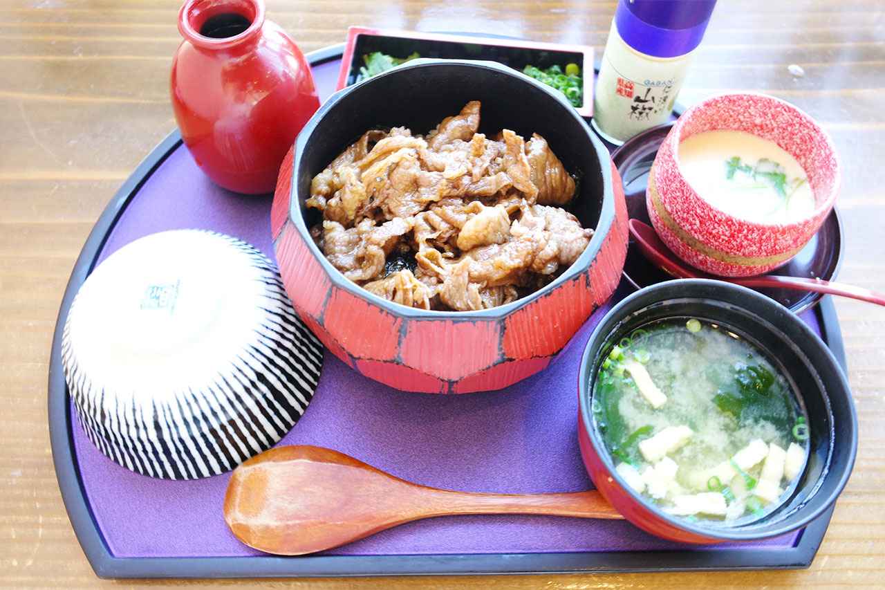 画像4: 宮崎の空を眺めながら、極上の宮崎牛ひつまぶしを堪能「お箸処 北諸」