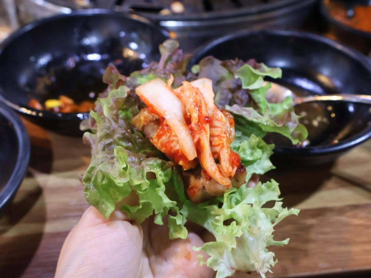 画像2: 【明洞】「オントリセンコギ 明洞店」でサムギョプサル食べ放題ランチ