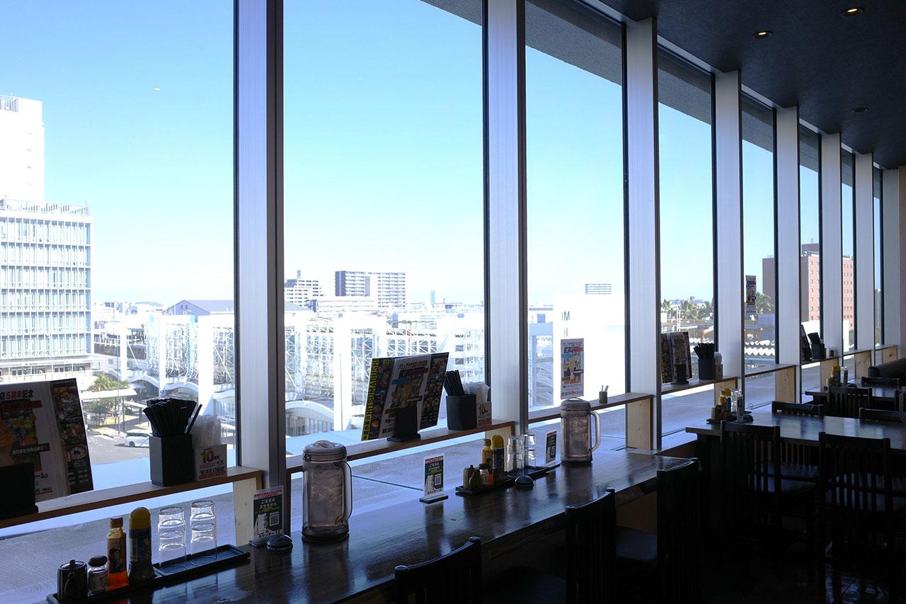 画像2: 宮崎の空を眺めながら、極上の宮崎牛ひつまぶしを堪能「お箸処 北諸」