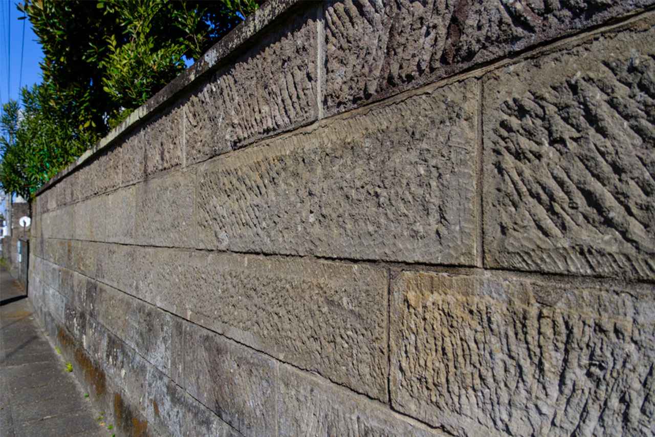 画像: 都城市ぶらり散策、ディープな体験はまず石垣・石蔵めぐりから