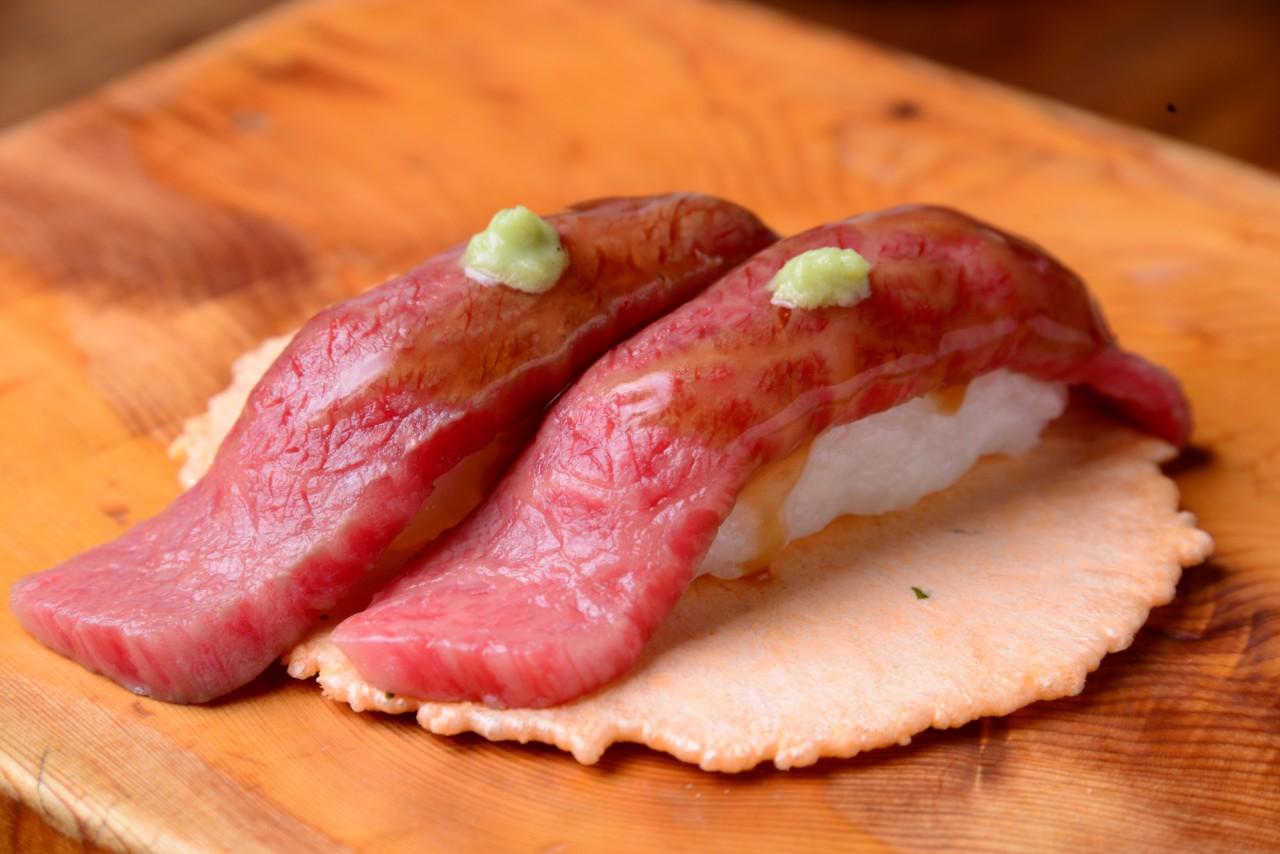 画像2: 【岐阜】城下町の風情が残る「飛騨高山の古い町並み」