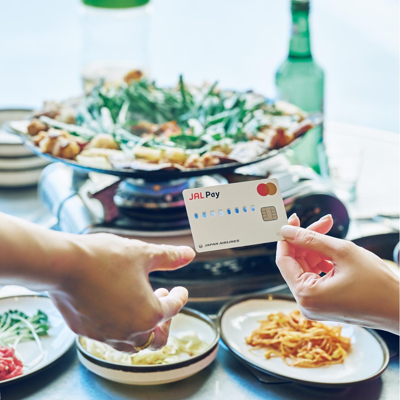 画像: ホルモンがおいしい「コプ ムンレ本店」でも、JAL Payでお支払い！ 日本円でチャージしておくだけで、両替不要なので、海外での決済がスムーズに