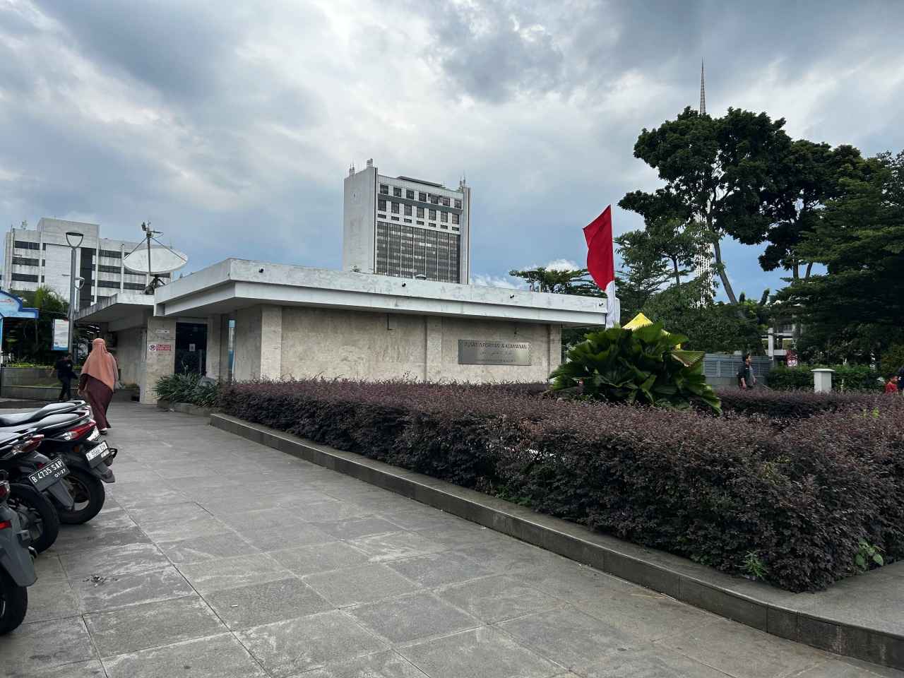 画像: 敷地内に入ってすぐ左のインフォメーションセンター