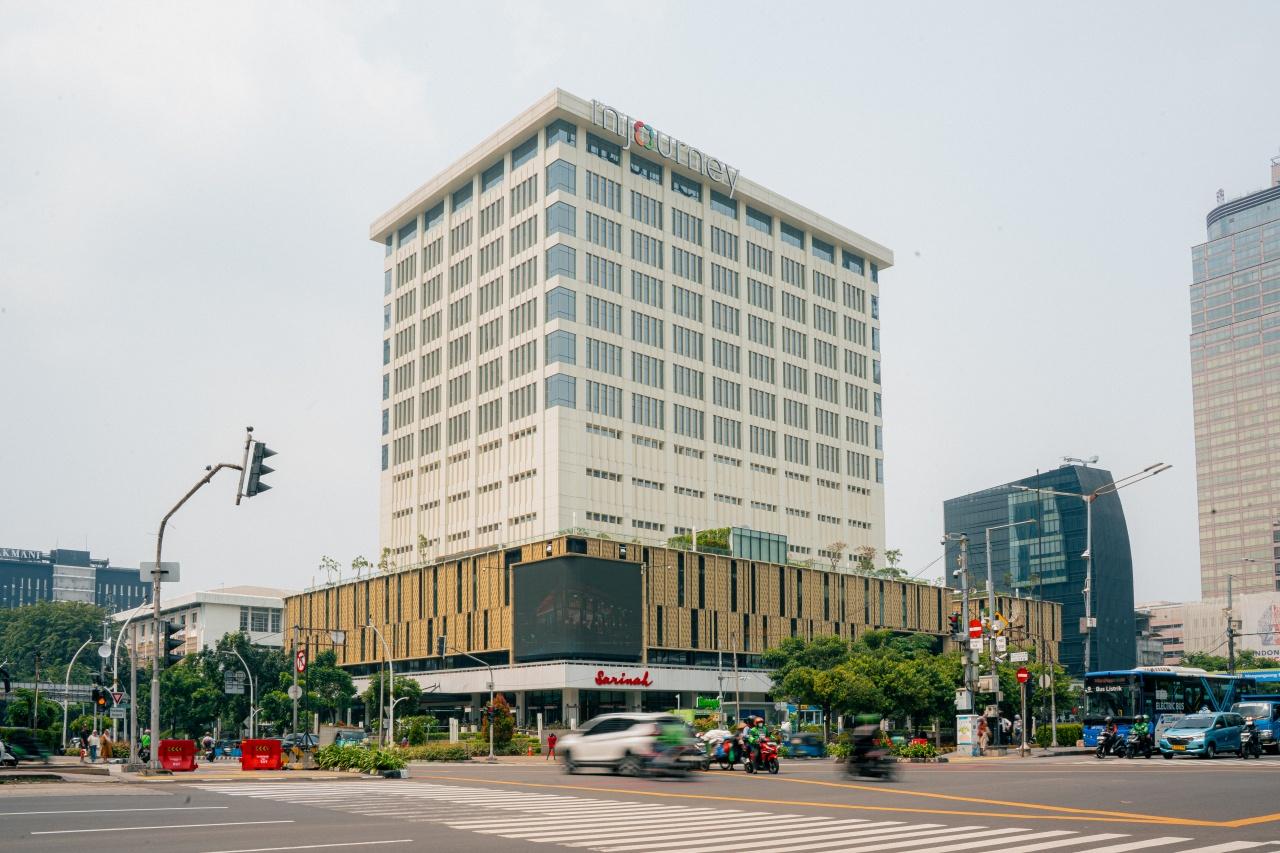 画像: タムリン通りのランドマーク、サリナ 提供:Sarinah