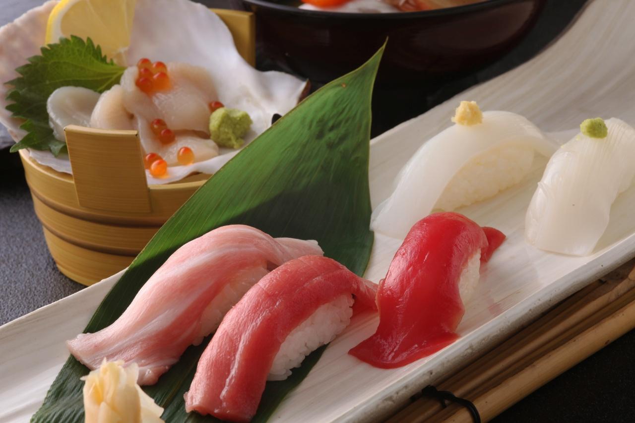 画像2: 【寿司】ネタの大きさに感動！函館発の人気回転寿司「函太郎」