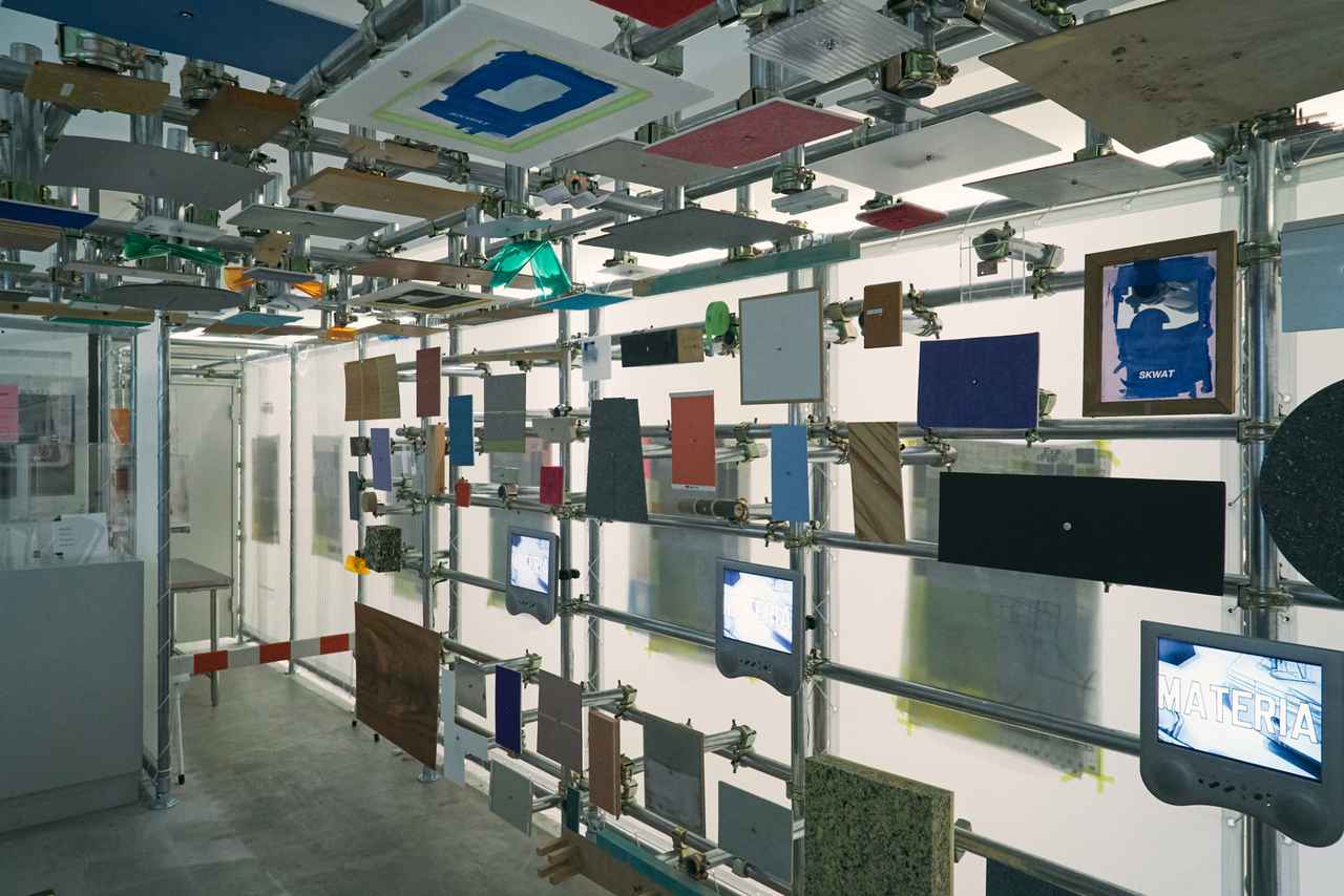 画像: スクワット「Material Matters」