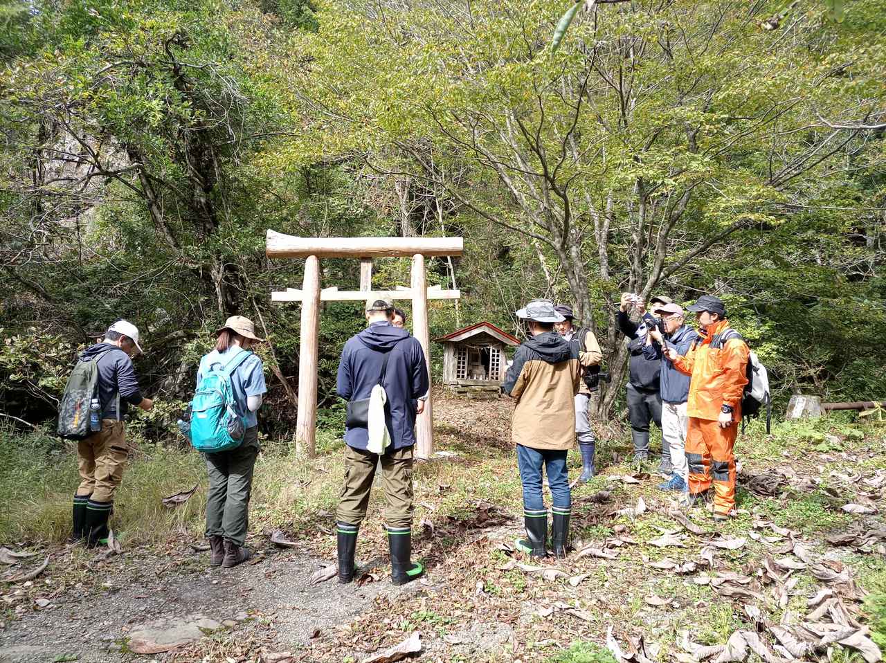 画像2: 4. 自然との共生や命の重みを学ぶ「マタギ学校」