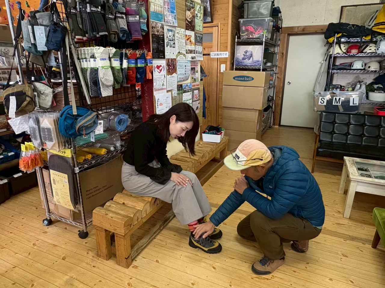 画像: 登山に必要なものが一式レンタルできる