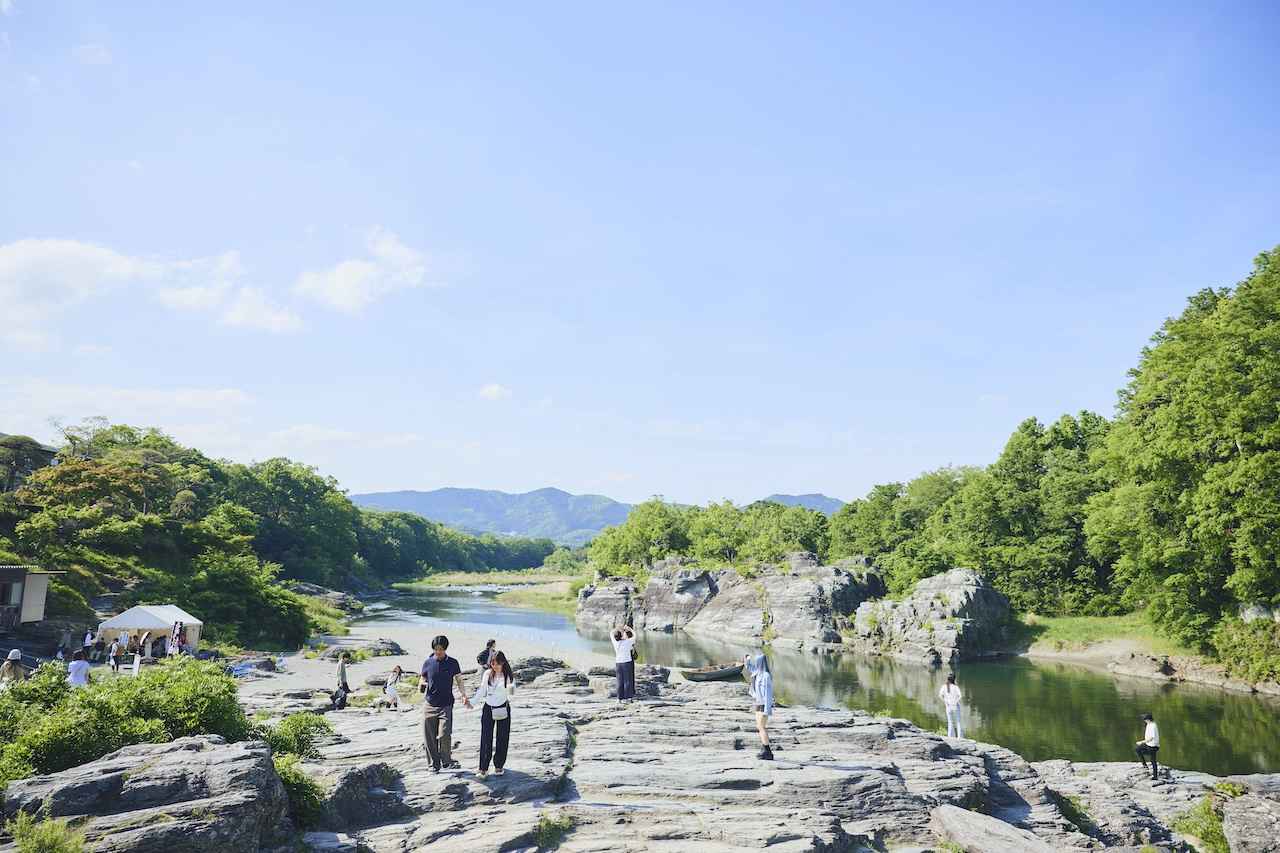 画像1: 岩畳｜地球の鼓動が生み出した大自然のアート