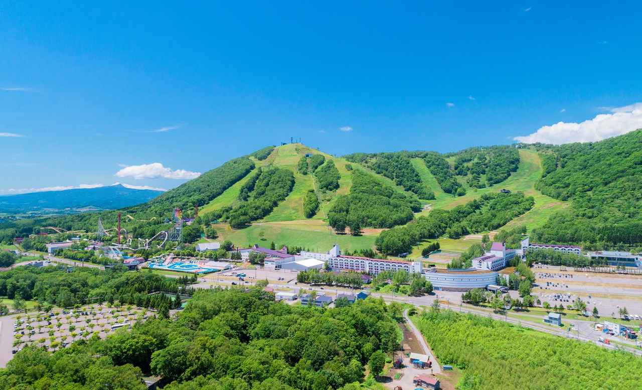 画像1: 【北海道】4つのコースと遊び尽くせるリゾートが魅力「ルスツリゾート」