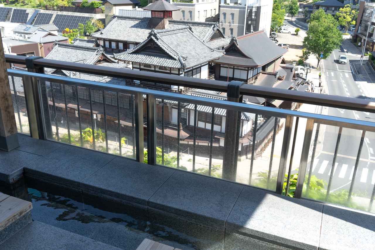 画像: 空の散歩道