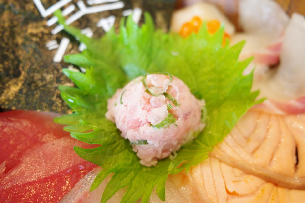 画像6: メニューは1択!タイパも味も妥協しない本気の海鮮丼「シラセン食堂」