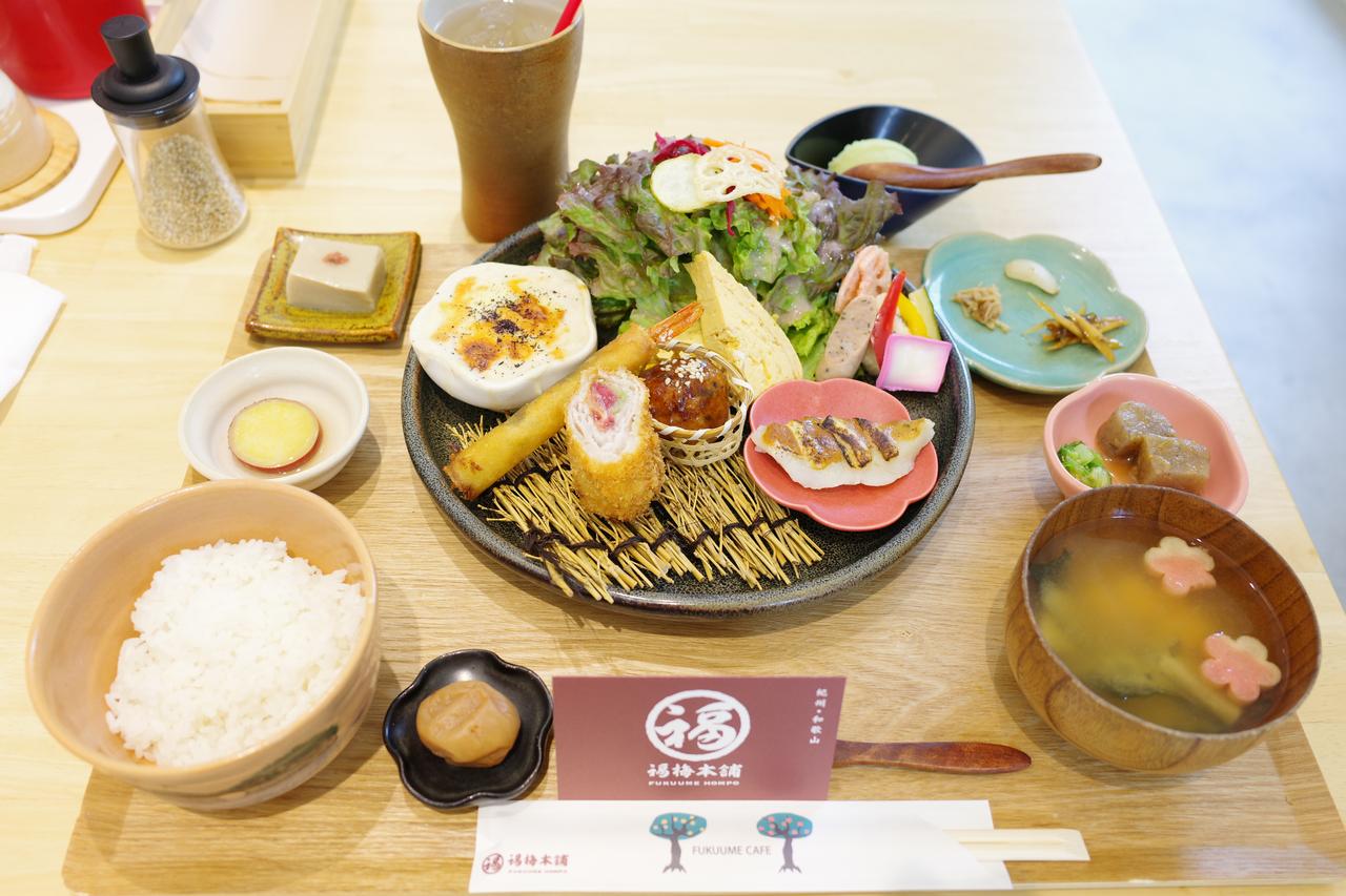 画像2: 驚きのコスパ！29品の食材を使った梅づくしプレート「福梅本舗 FUKUUME CAFE」