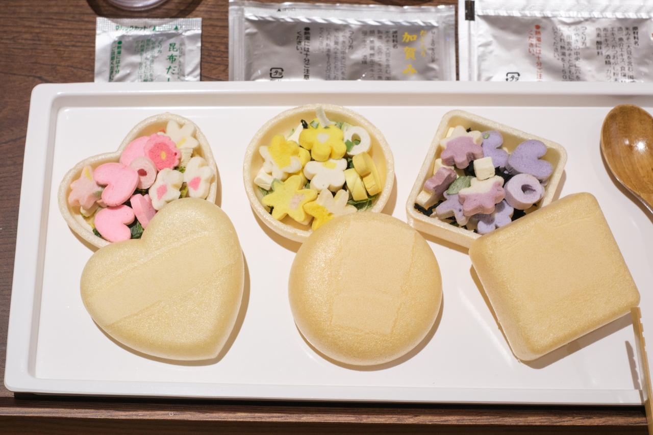 画像1: “買う”から“知る”へ。加賀麩の「不室屋」と和菓子の「森八」老舗めぐり