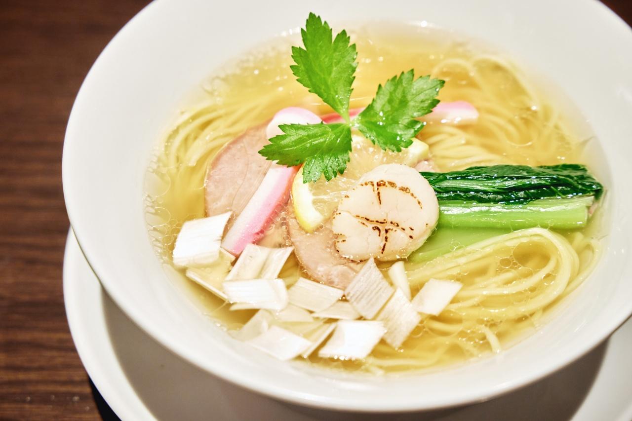 画像2: 【保安検査前】行列ラーメン店の味を空港で楽しめる「むぎとオリーブ・蝋燭屋」