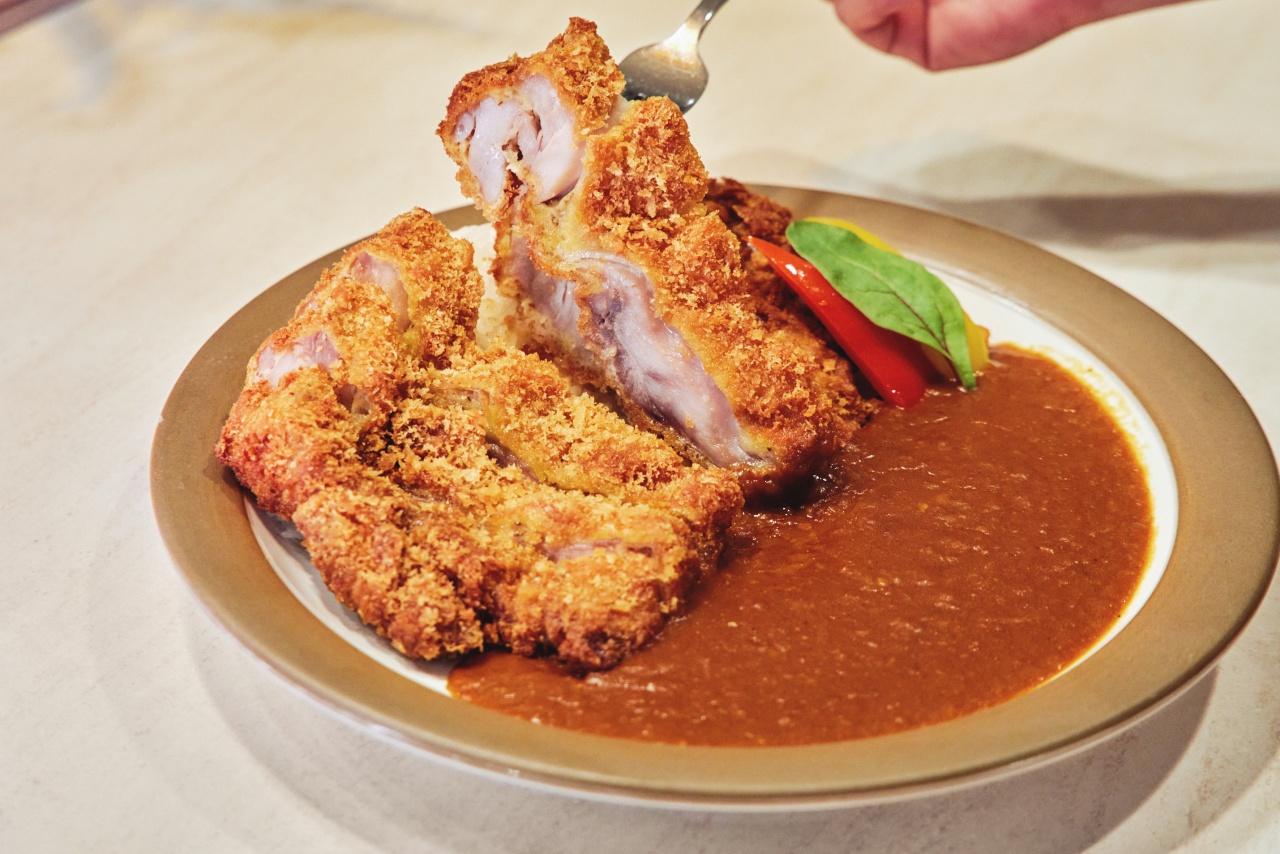 画像3: 【保安検査前】ボリュームたっぷりのジャパニーズ・カレー「ラ・トック」
