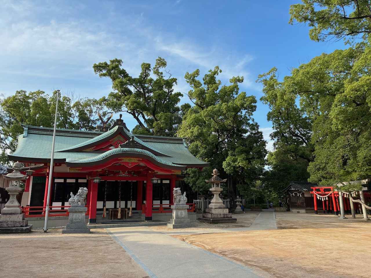 画像: 【蛍池駅】森に包まれた古社で、穏やかな時間を過ごす「亀之森住吉神社」