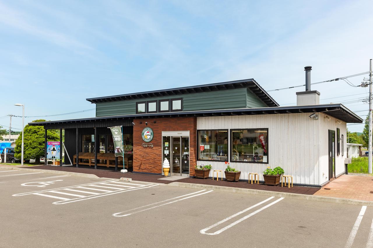 画像1: 鶴居村でお土産を買うならここ!!こだわりの品々がずらり並ぶセレクトショップ「つるぼーの家」をご紹介します。