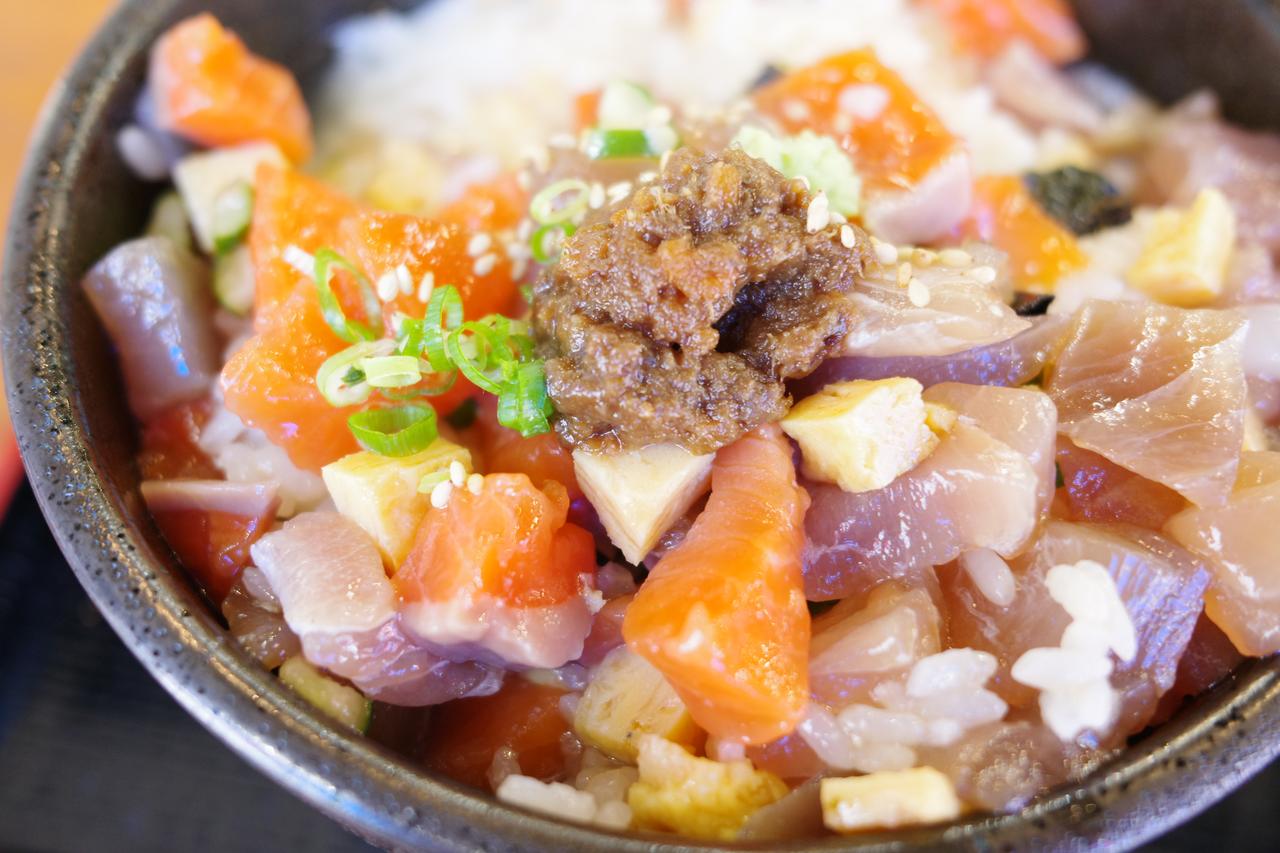画像7: 時間がない日も大満足の最速海鮮ランチ「青空酒場 まぐろの気晴れ屋」
