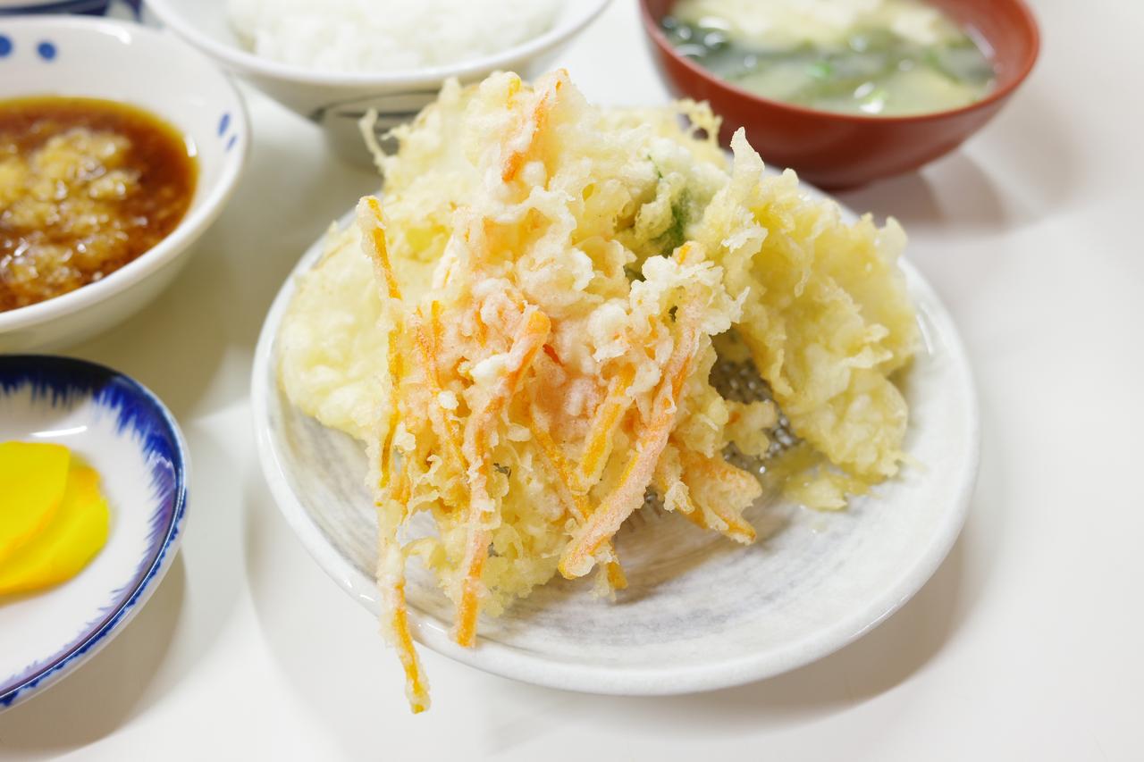 画像6: 小倉で愛され続ける「地下天」。爆速提供と伝統の味「天ぷら定食 ふじしま」